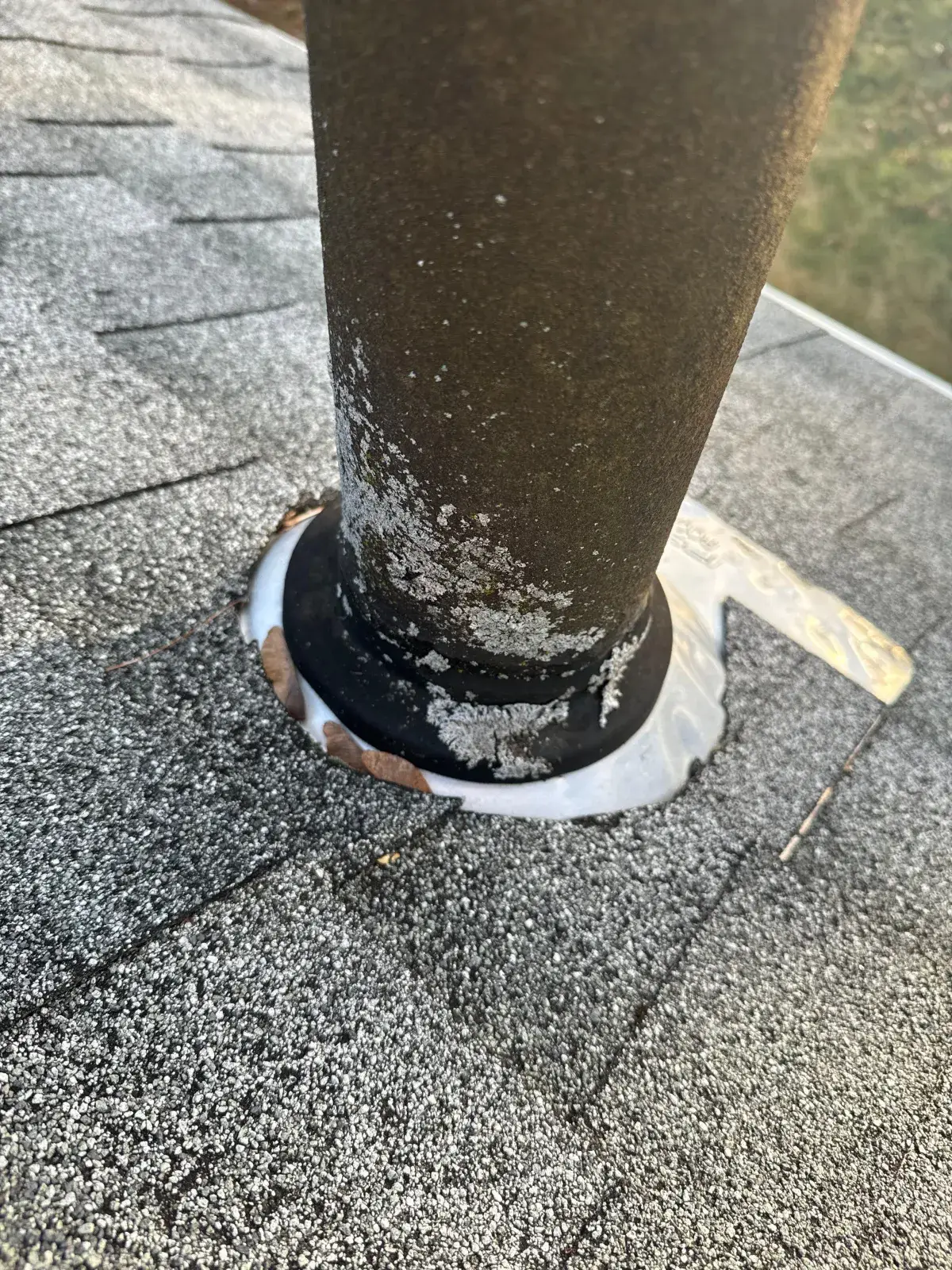 How to Spot Early Signs of Roof Damage